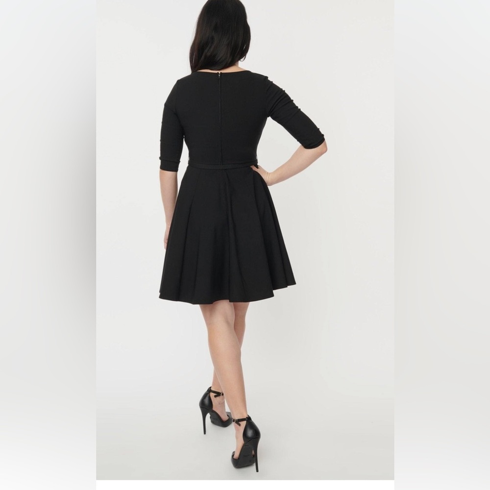 Fit and Flare LBD Little Black Dress Short Tailored Waist Size 8